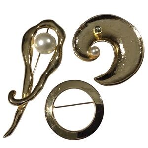 3 Vintage Brooches Gold Pearl Retro Abstract Circle Costume Jewelry